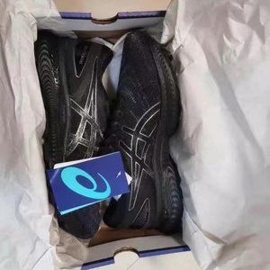 Asics full black running shoes 2021 new products are officially on sale